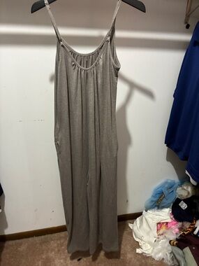 Sleeveless Taupe Jumpsuit